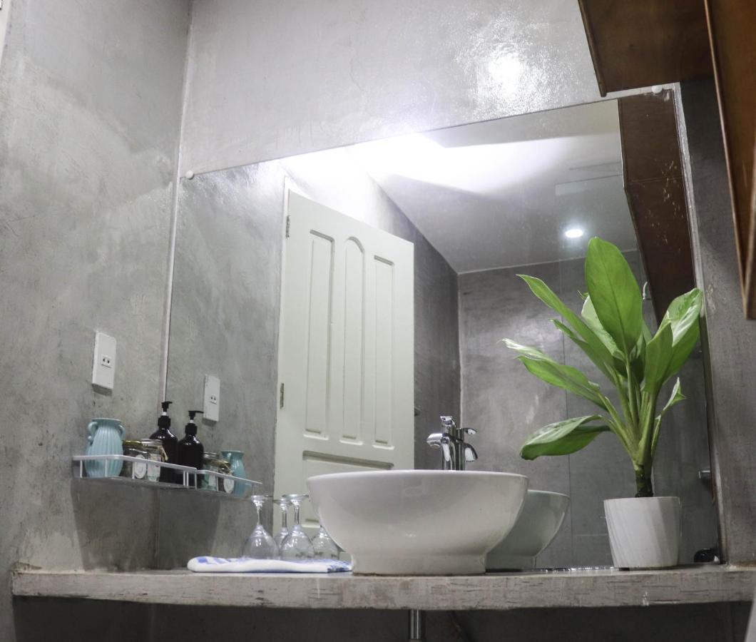 The Beach House El Nido Exterior foto